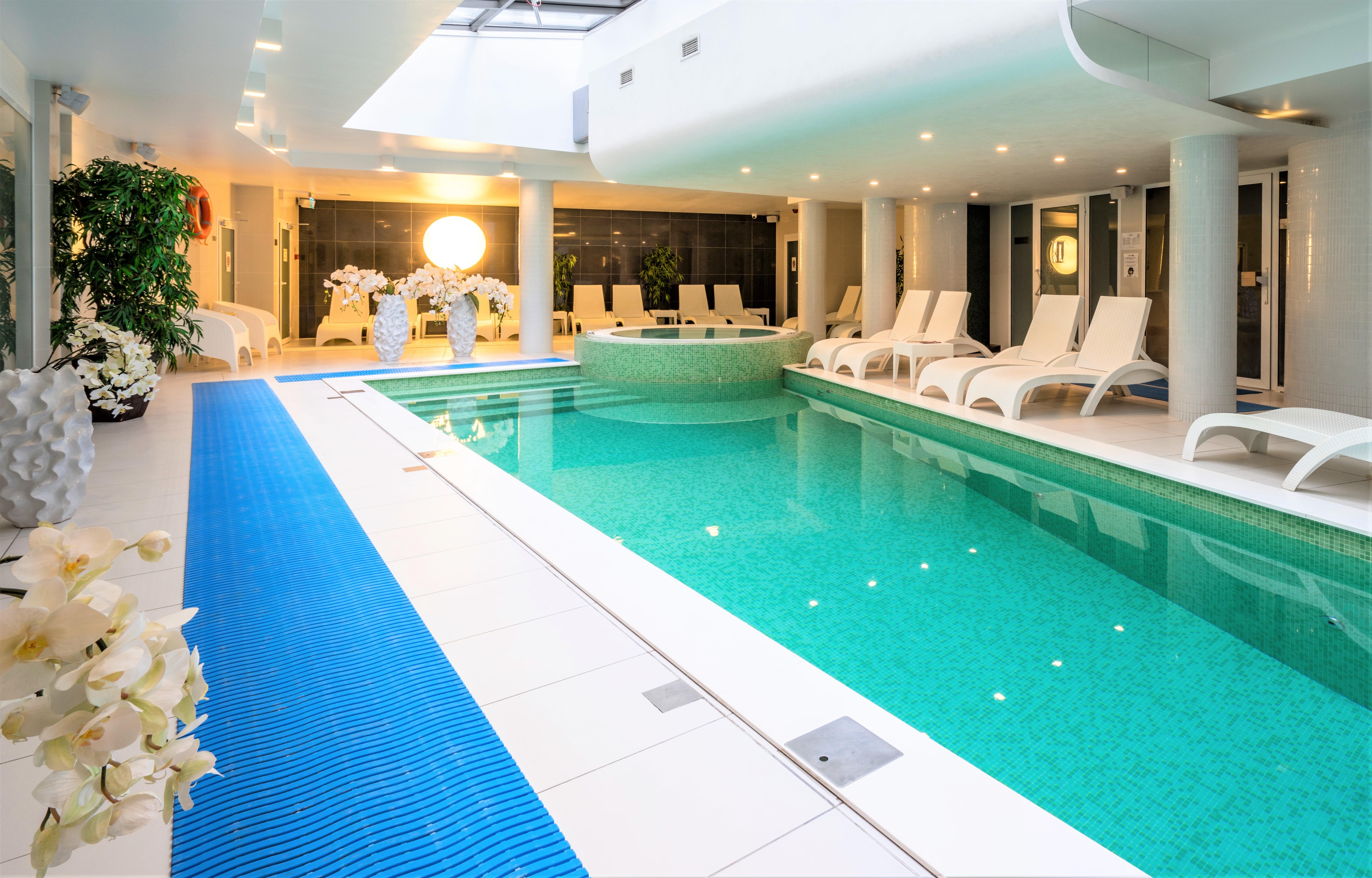 Wellton Centrum Hotel & Spa Riga Exterior photo