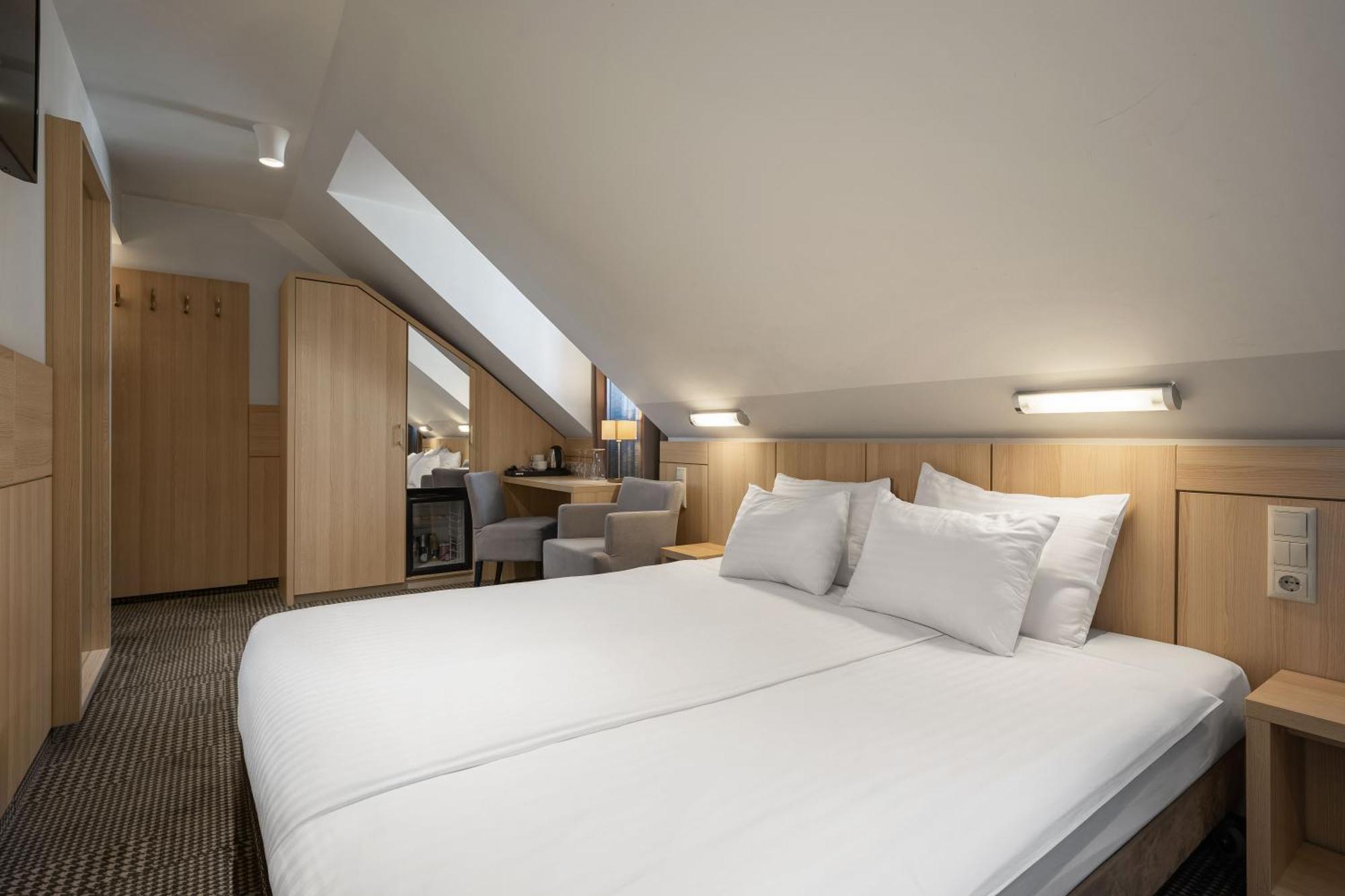 Wellton Centrum Hotel & Spa Riga Room photo