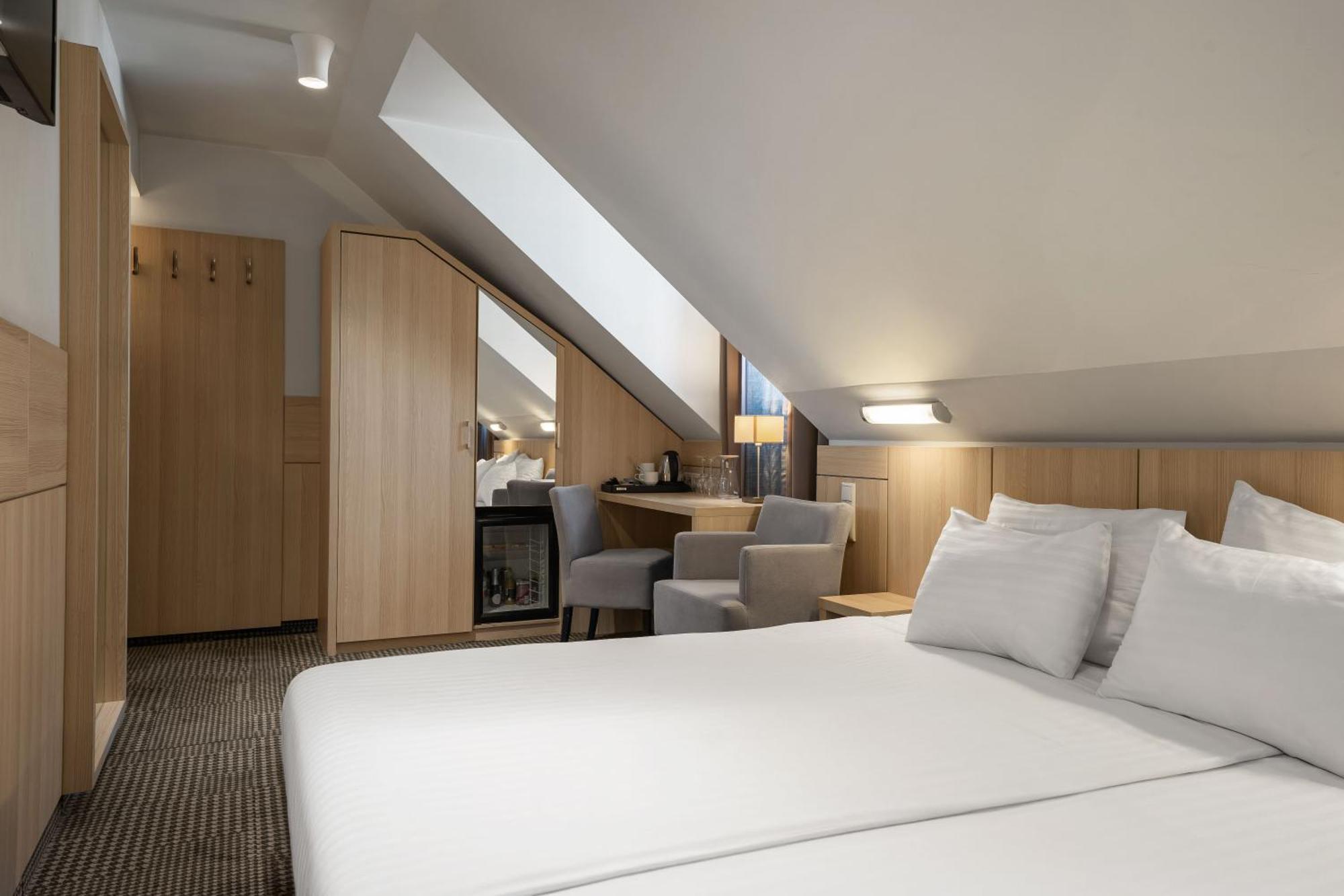 Wellton Centrum Hotel & Spa Riga Exterior photo