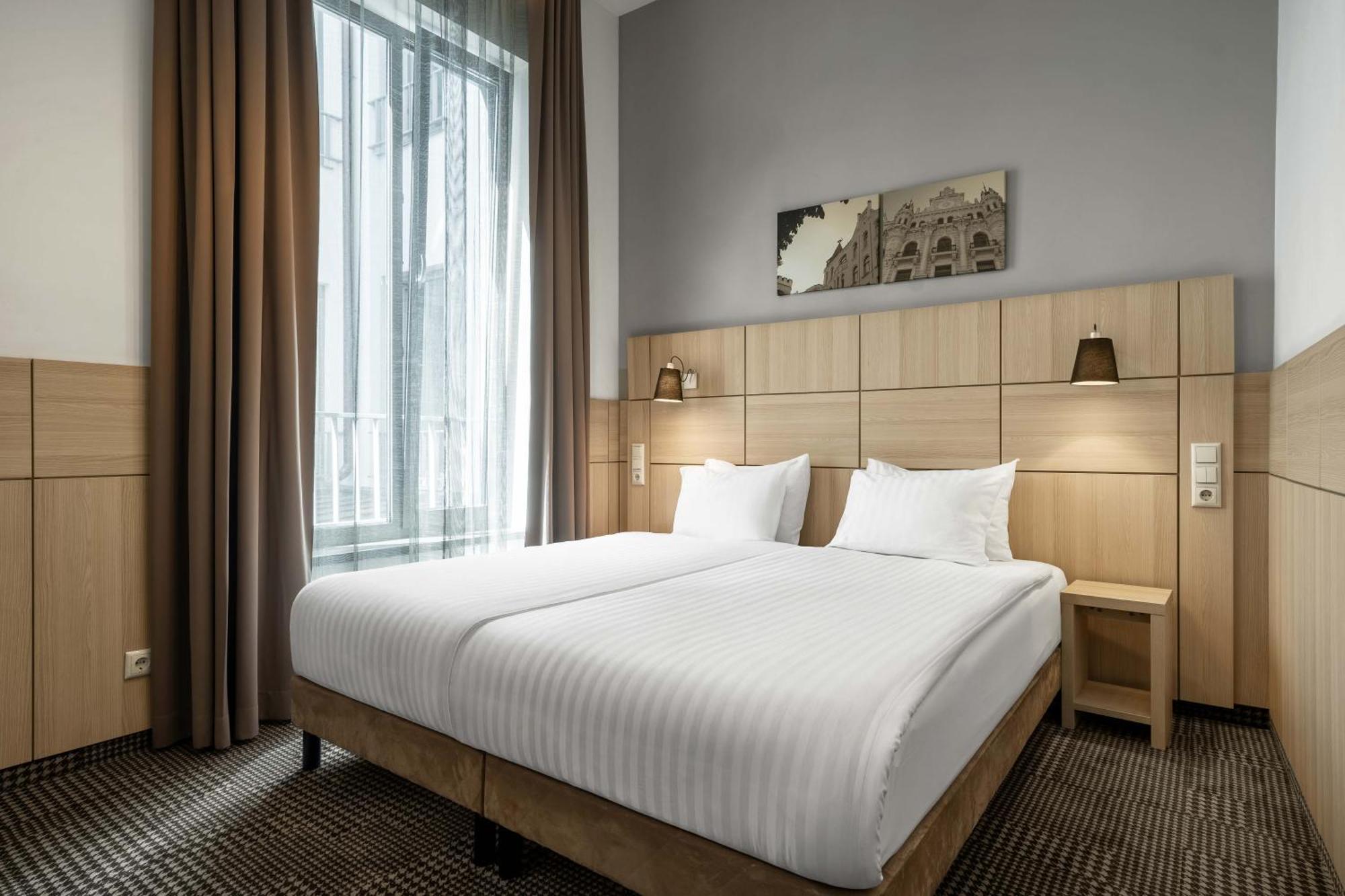 Wellton Centrum Hotel & Spa Riga Exterior photo