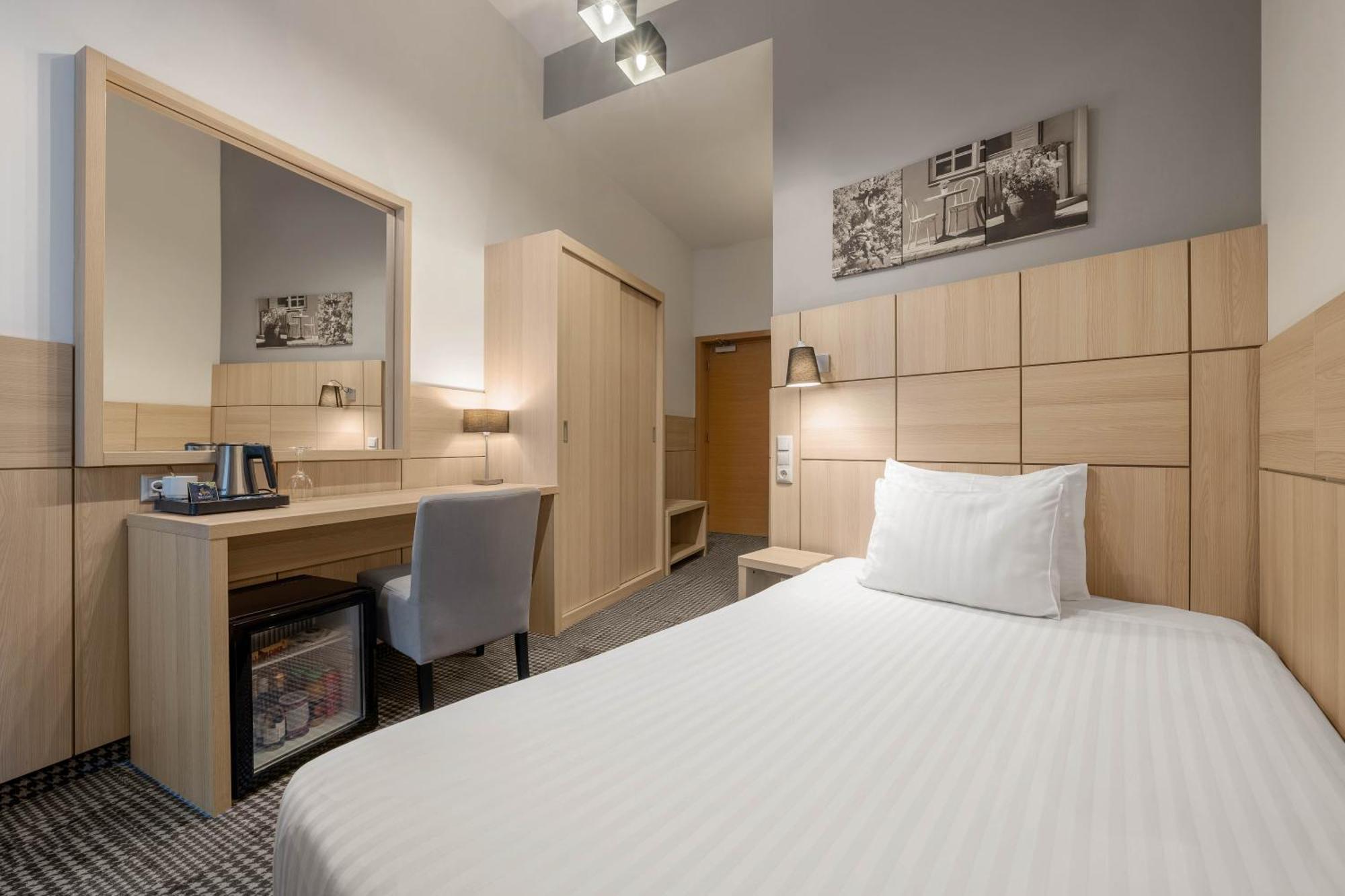 Wellton Centrum Hotel & Spa Riga Room photo