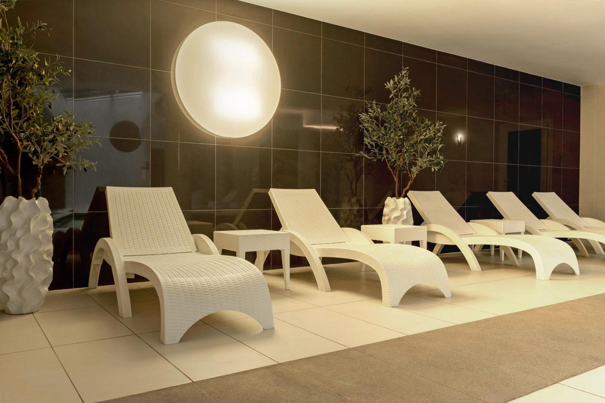 Wellton Centrum Hotel & Spa Riga Exterior photo